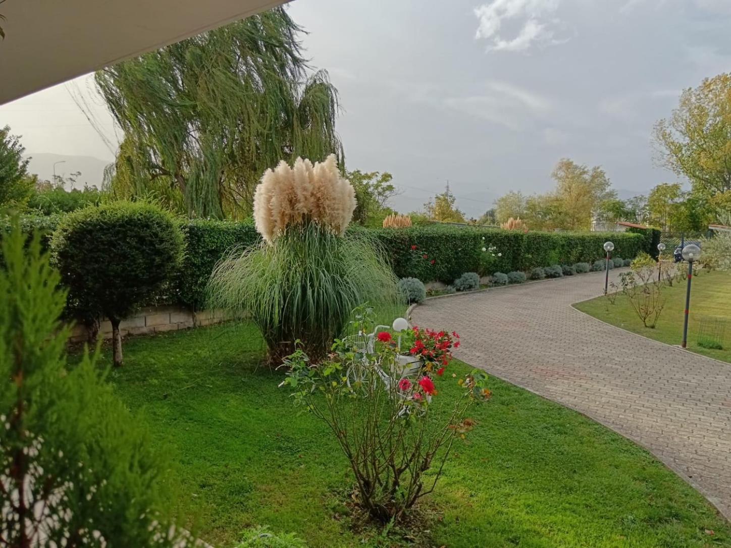 Parco Delle Rose Vila Sulmona Exterior foto